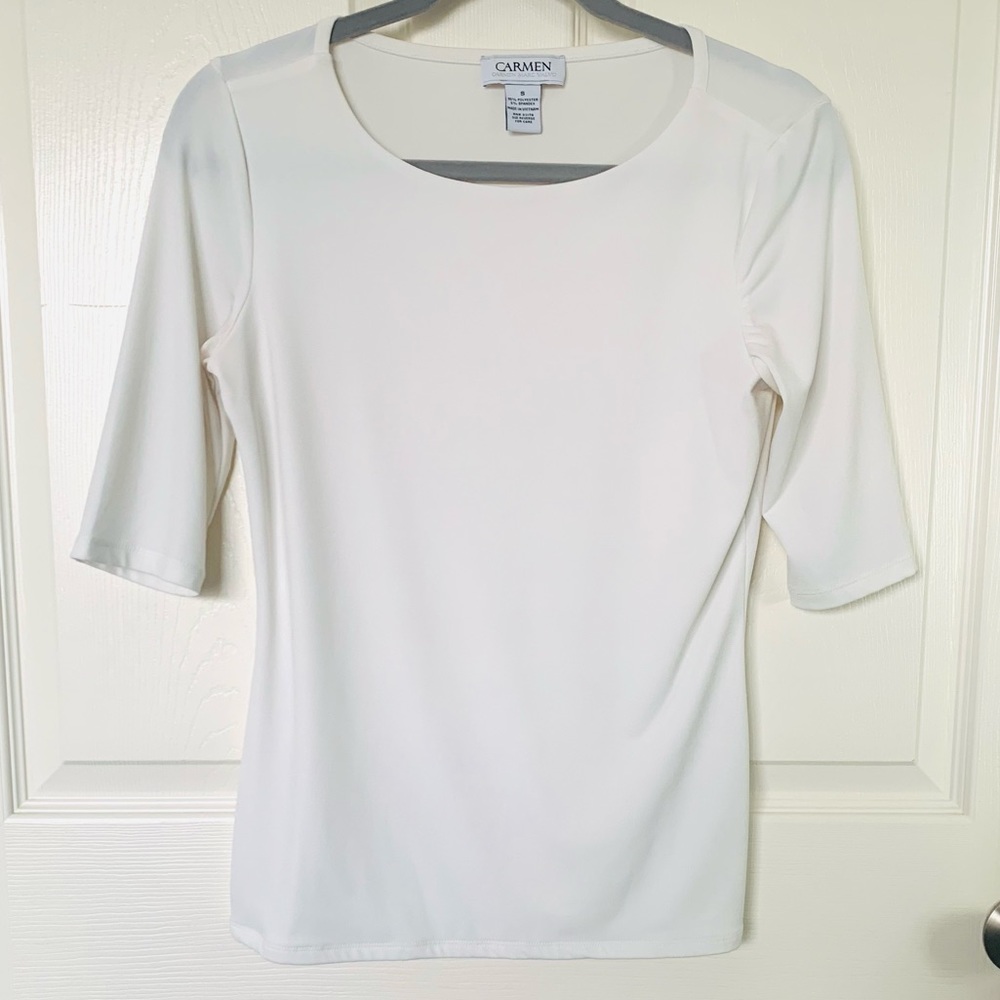 Carmen Marc Valvo Round Neckline 3/4 Sleeve Top